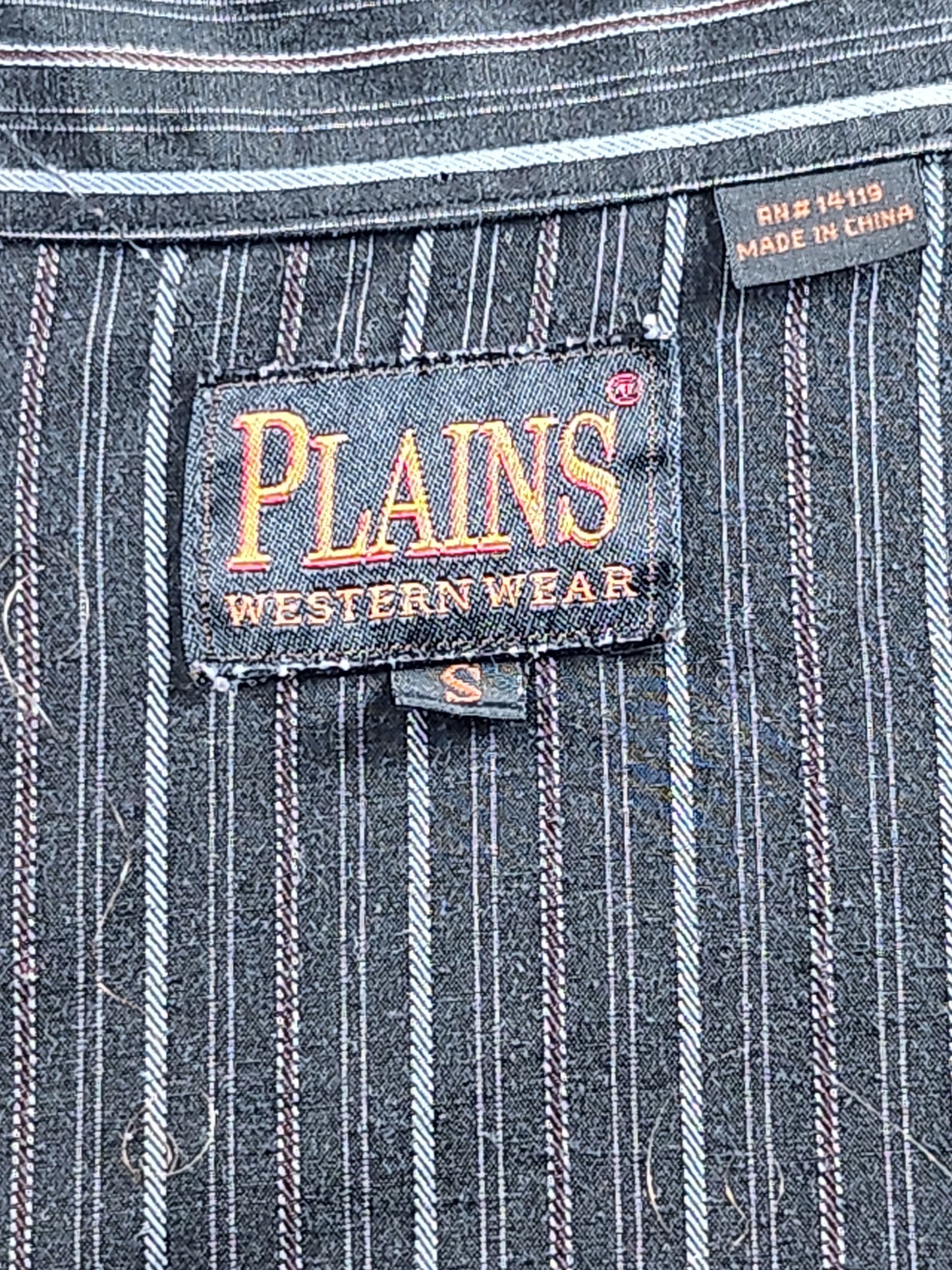 Plains Western Wear Vintage Medium Weight Pearl Snap Shirt