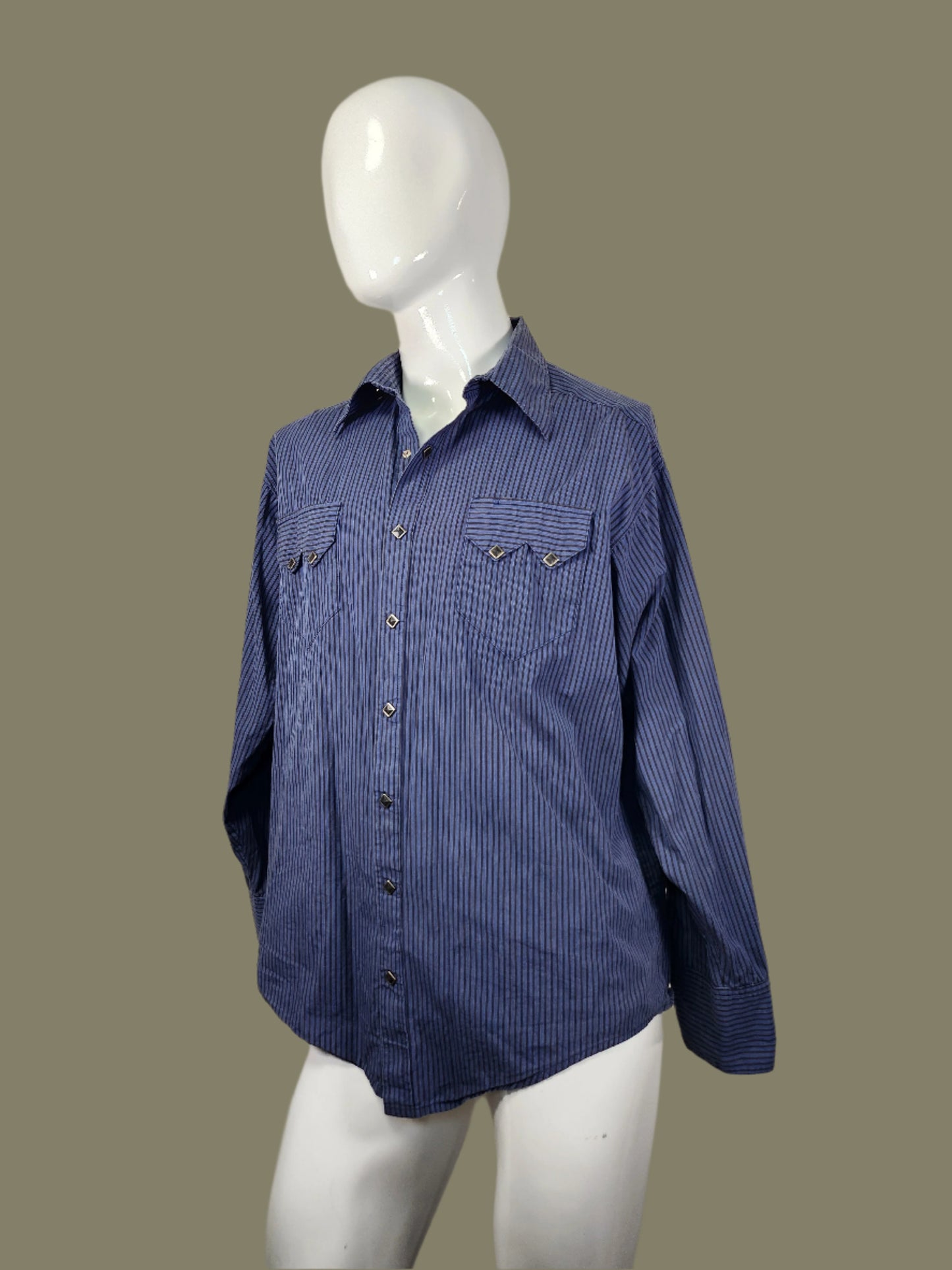 Rockmount Ranch Wear Black Diamond Snap Sawtooth